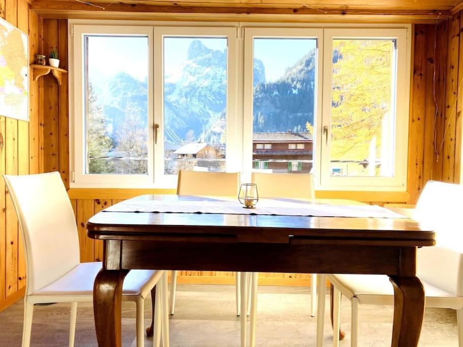 Cozy Apartment In Vintage House In Kandersteg Esterno foto