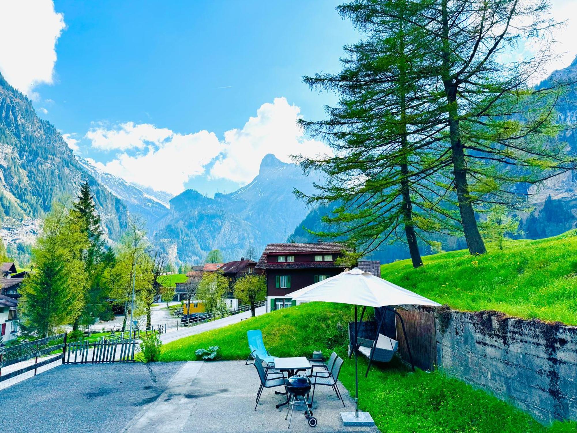 Cozy Apartment In Vintage House In Kandersteg Esterno foto