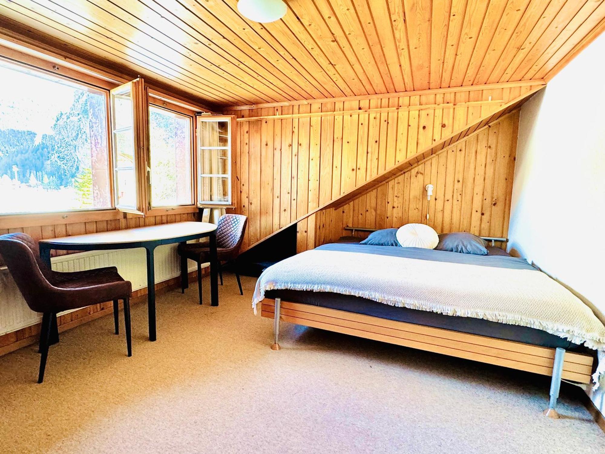Cozy Apartment In Vintage House In Kandersteg Esterno foto
